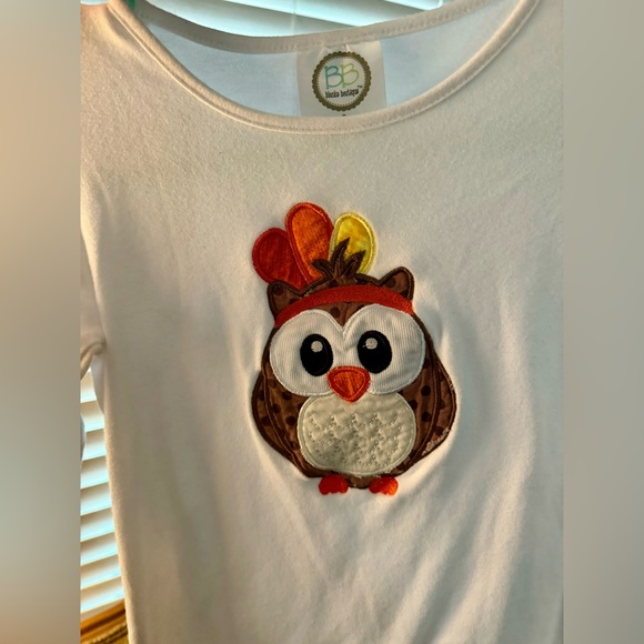 Girls Size 8–White Blanks Boutique top with Embroidered Turkey - Picture 5 of 5